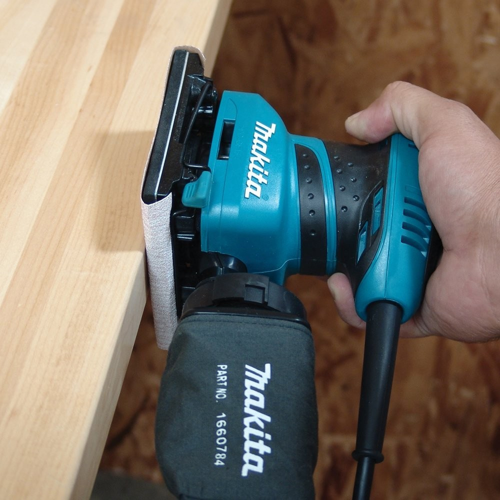 34007-makita3-bo4556.jpg