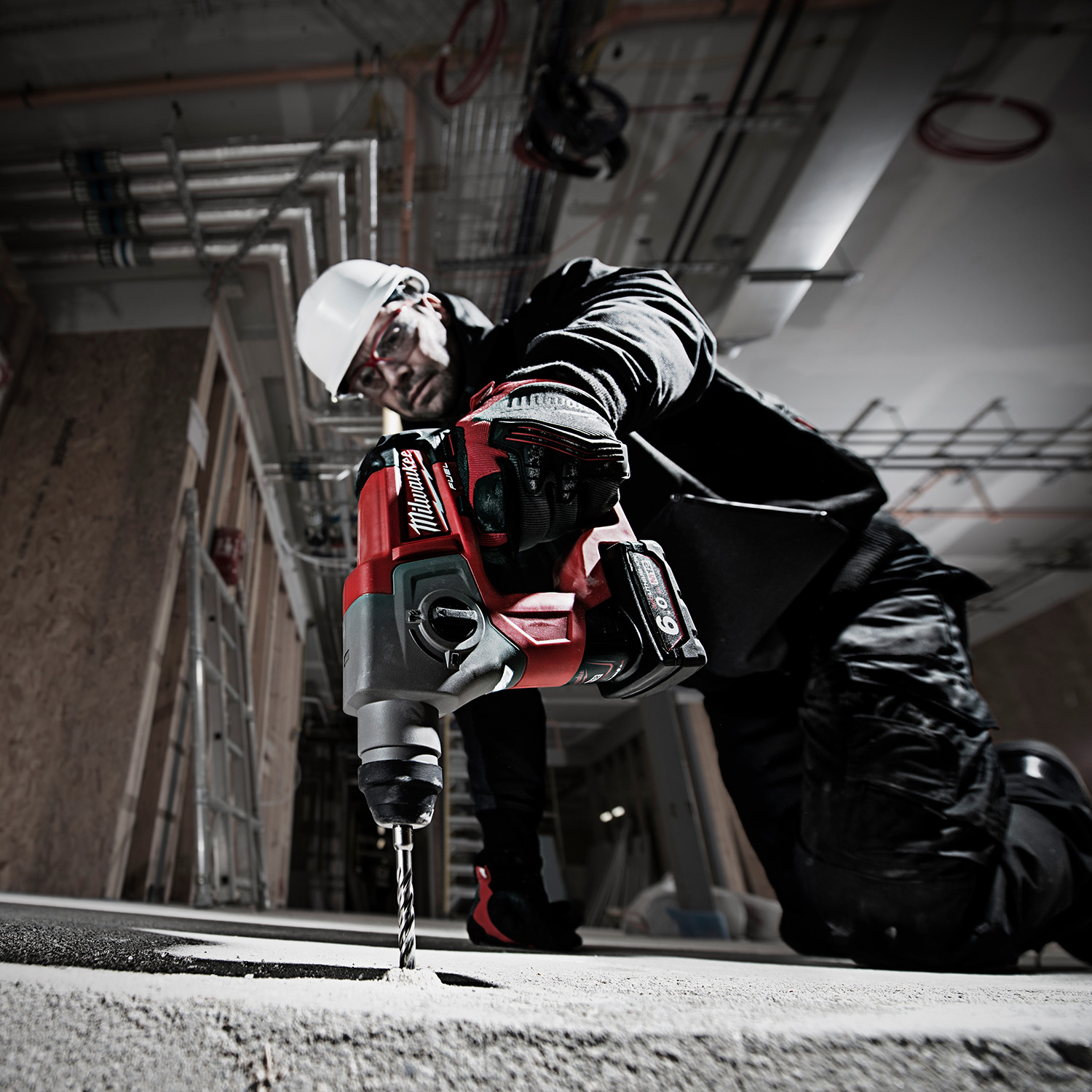 34106-milwaukee-m12ch-6.jpg