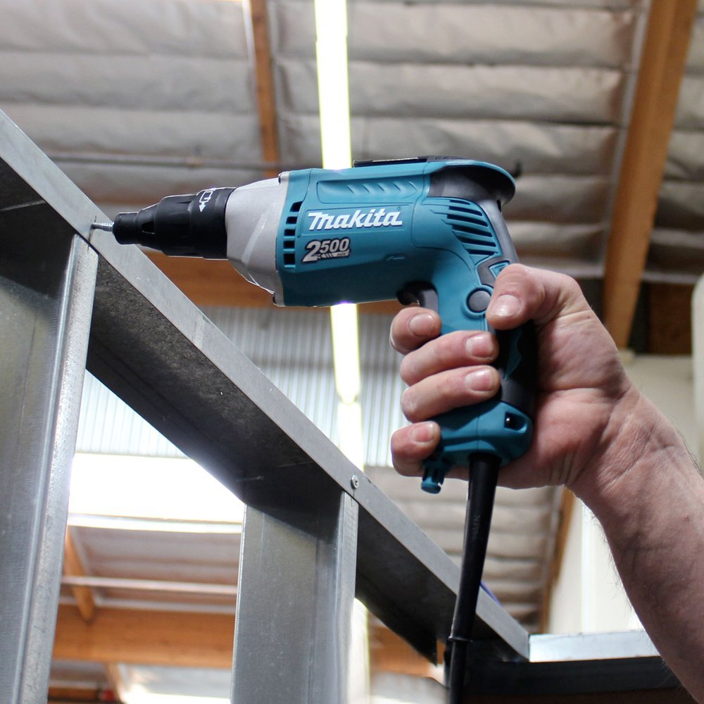 34630-makita2-fs2500.jpg
