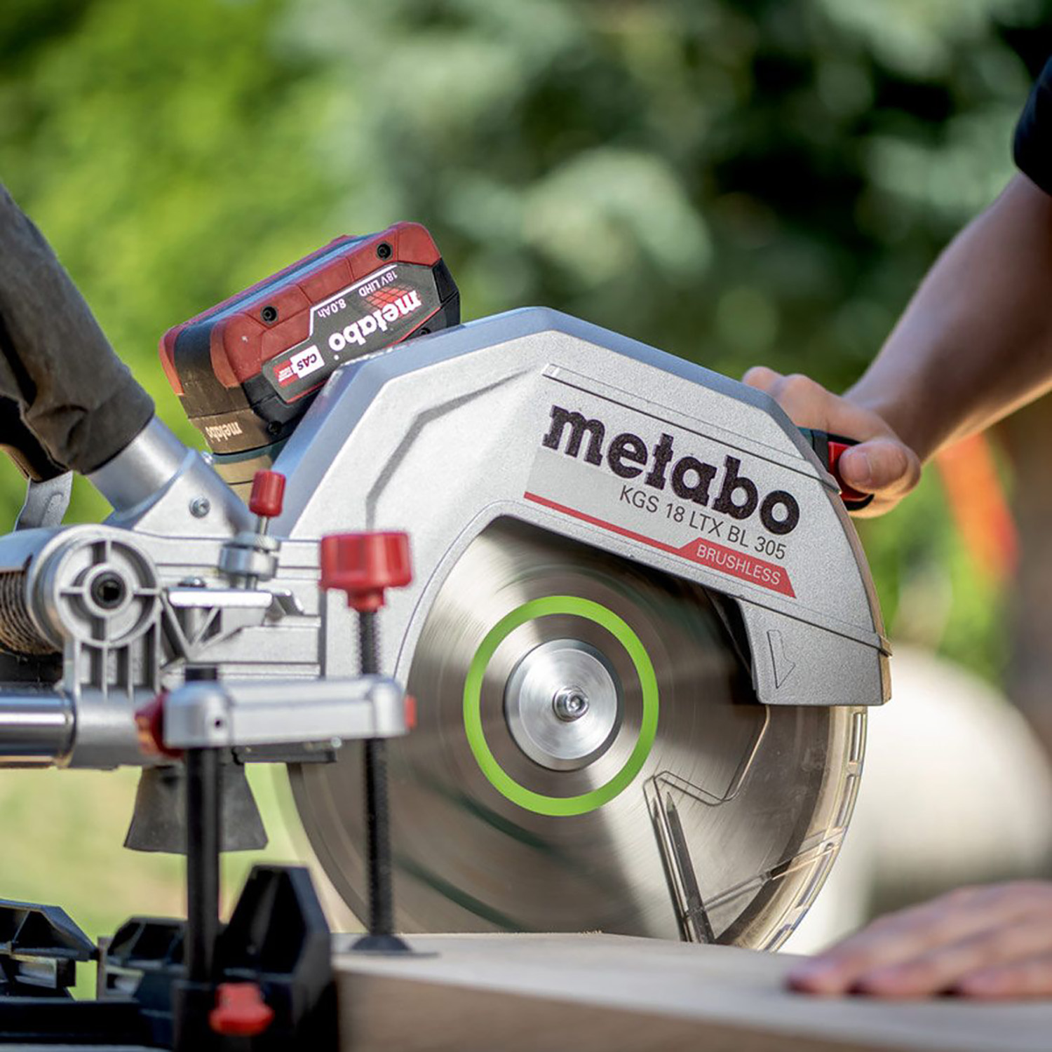 34793-Metabo-saw-2.jpg